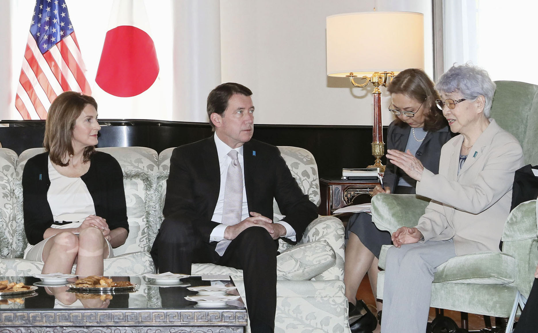 Bill Hagerty, U.S. Ambassador to Japan meet with Sakie Yokota.